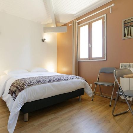 Chambre D'Hotes De Charme A La Maison Bleue Savignac-Mona Dış mekan fotoğraf