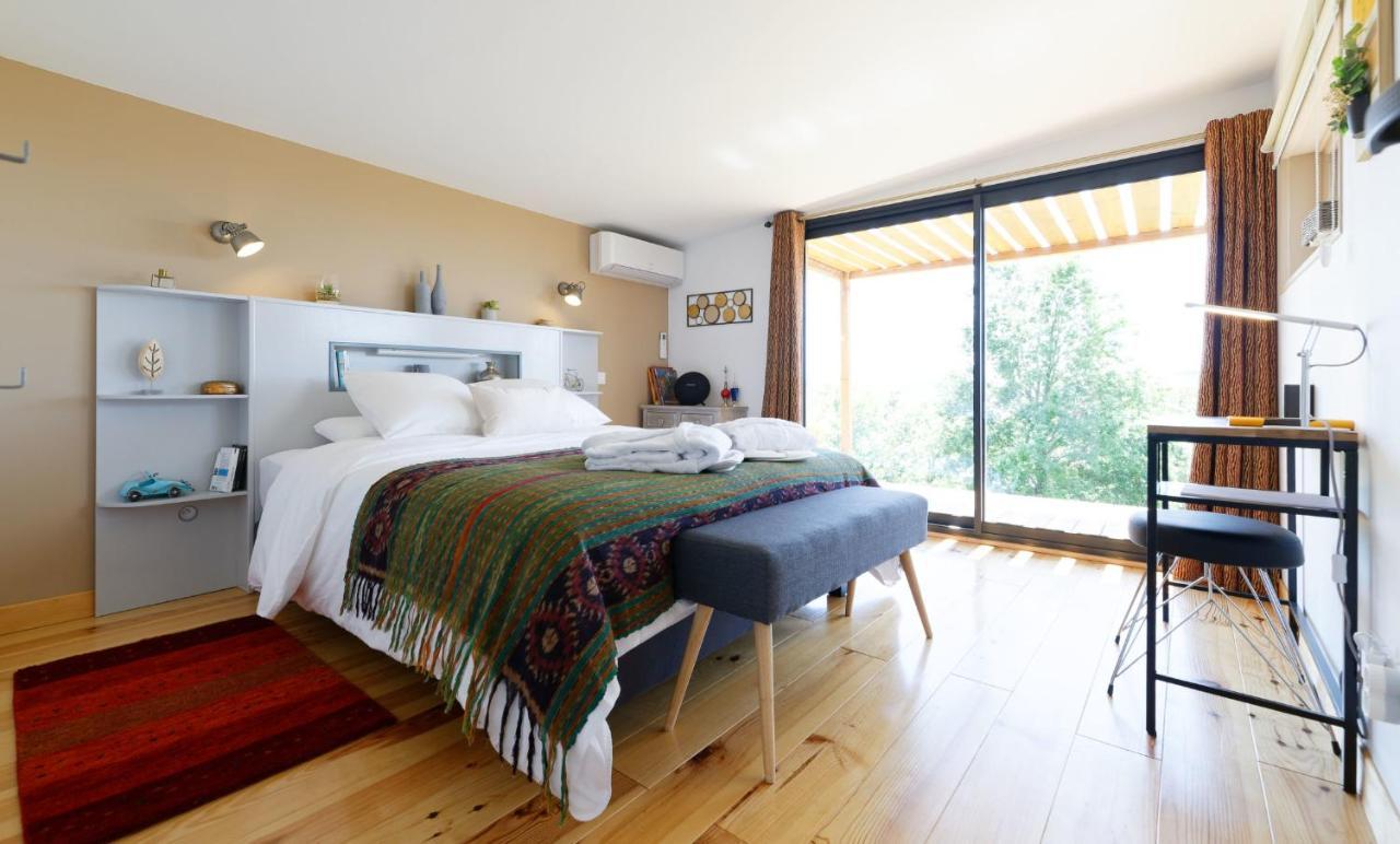 Chambre D'Hotes De Charme A La Maison Bleue Savignac-Mona Dış mekan fotoğraf